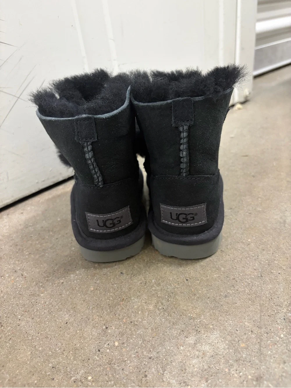 UGG Kids Black Shearling Bow Short Boots